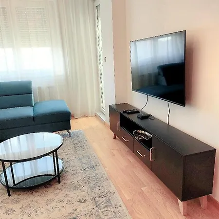 Kej Danube Lux Free Garage Apartment Novi Sad Exterior photo