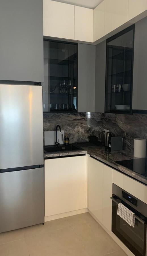 Apartment Kej Danube Lux Free Garage Novi Sad