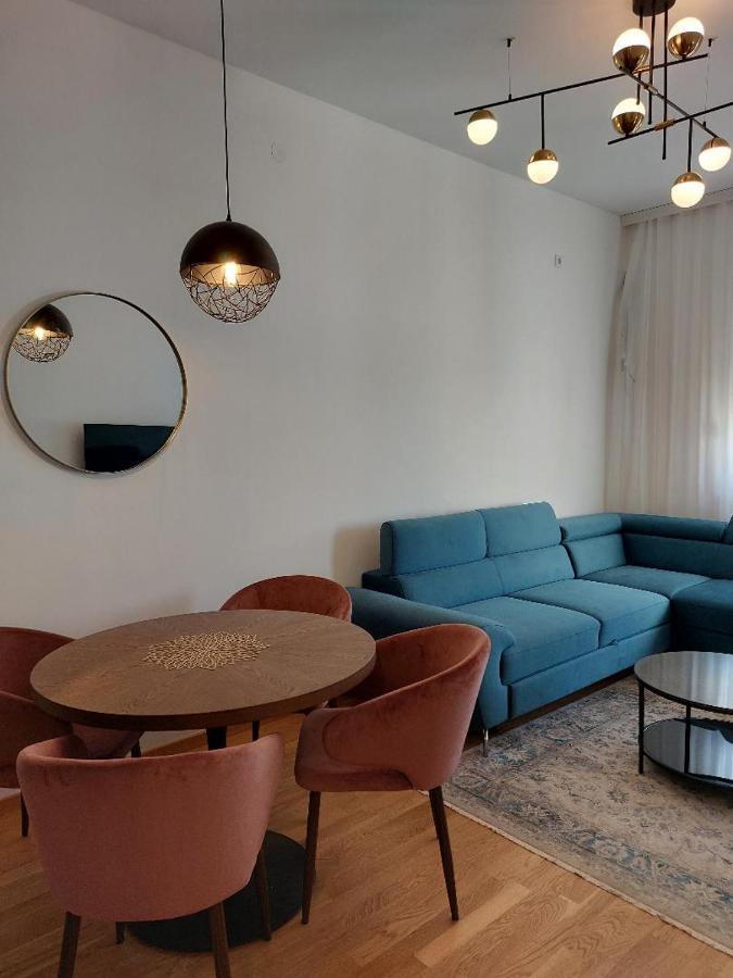 Kej Danube Lux Free Garage Apartment *